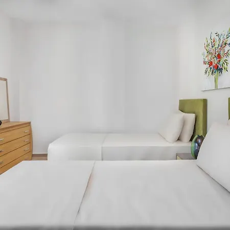 Epta Luxury Redefined * אייה פרסקבי