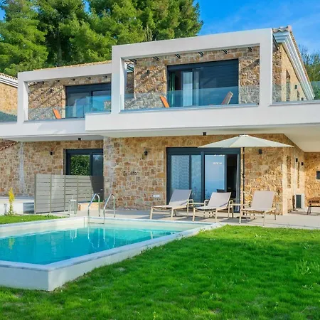 Epta Luxury Redefined וילה אייה פרסקבי