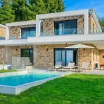 Epta Luxury Redefined فيلة أغيا باراسكيفي